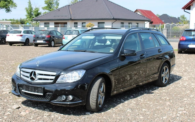 Mercedes-Benz Klasa C cena 42800 przebieg: 215000, rok produkcji 2012 z Sztum małe 667